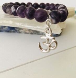 OM-Charoite-Mala