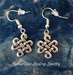 Buddhist-Knot-earrings