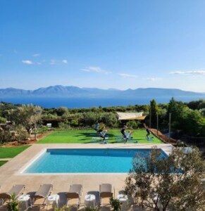 greek-villa
