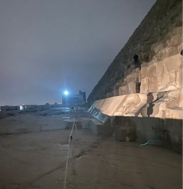 pyramids-giza